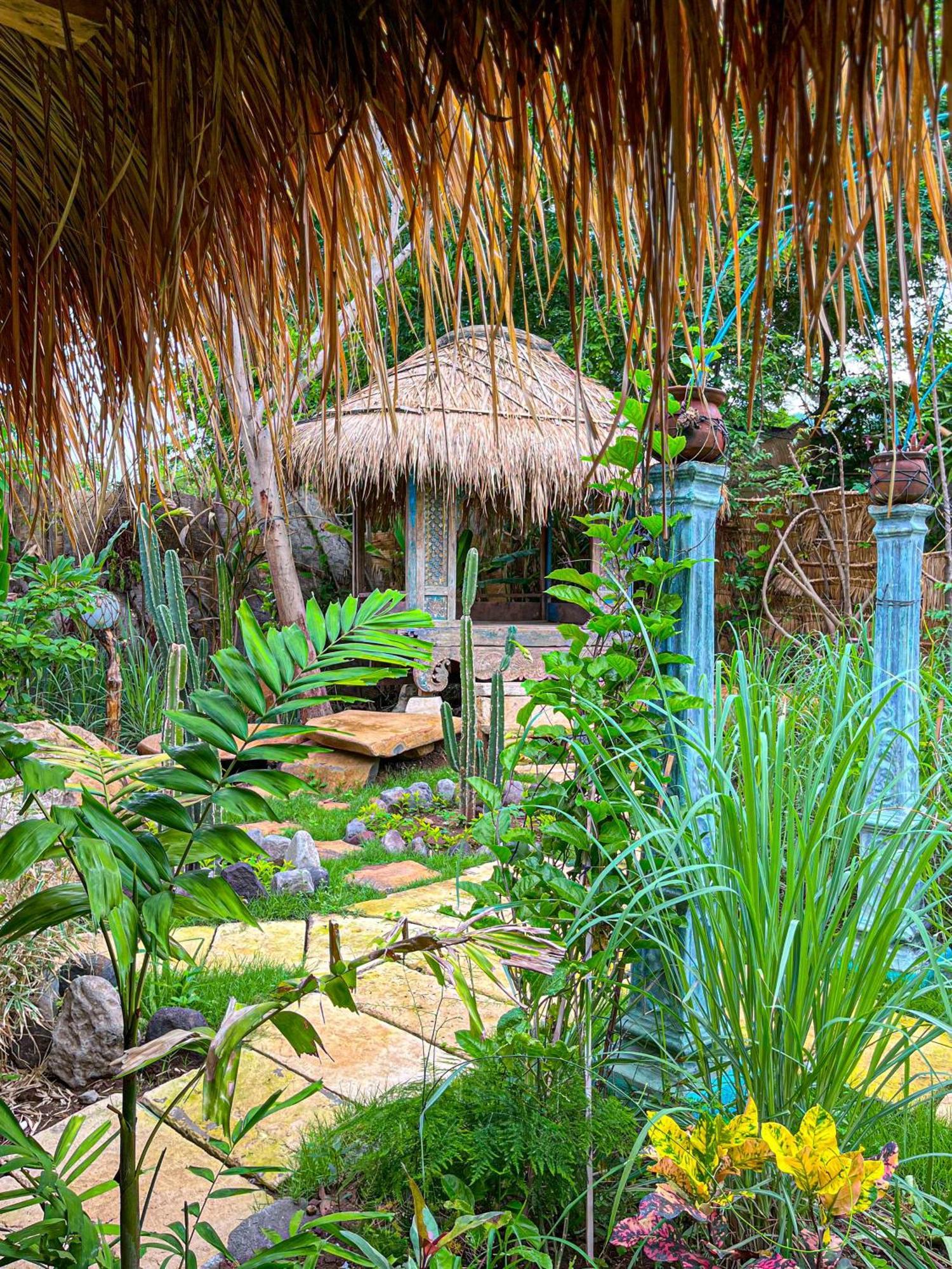 Blue Earth Village Amed  Exterior photo